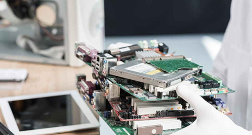 E-waste disassembly